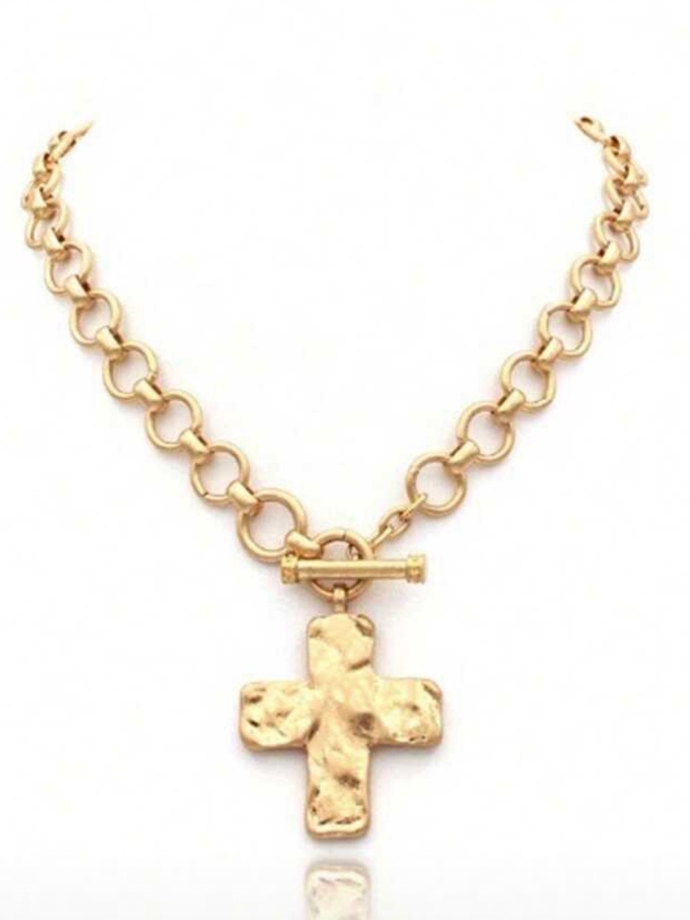 Chunky Toggle Cross Necklace